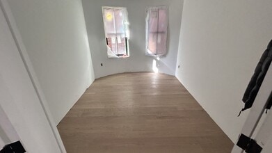 Building Photo - 31 Orkney Rd