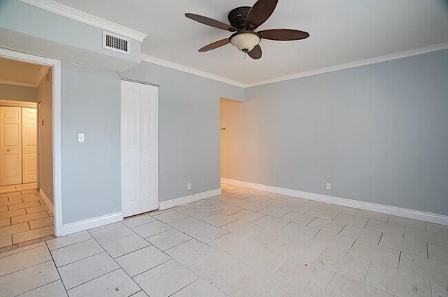 Foto del edificio - 2854 NW 55th Ave