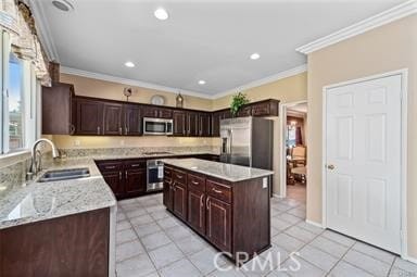 Building Photo - 9453 Mountain Shadows Pl