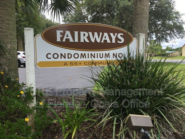 Building Photo - 513 Fairways Ln