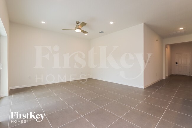 Foto del edificio - 142 Windsor Reserve Dr