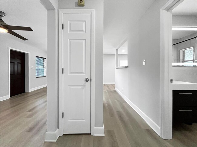 Foto del edificio - 2404 N Ramona Cir