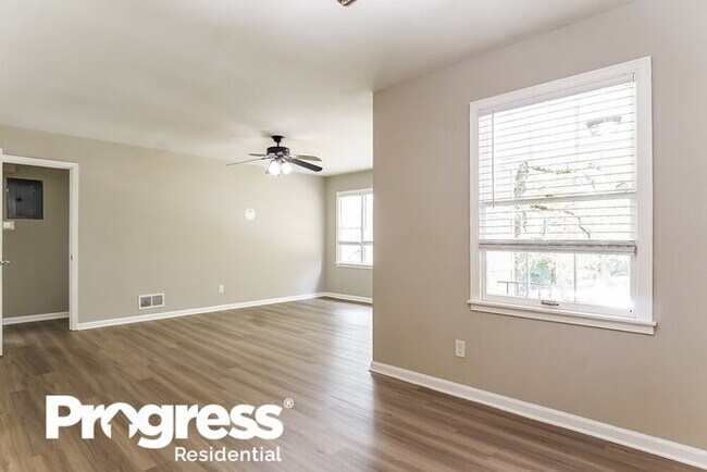 Foto del edificio - 941 Martinwood Cir