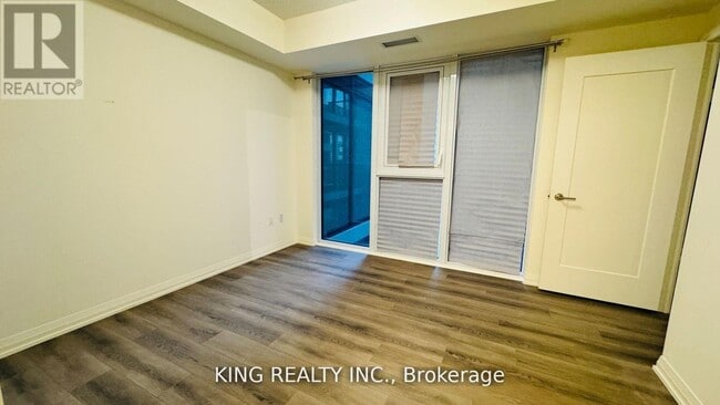 Building Photo - 9000 Jane St