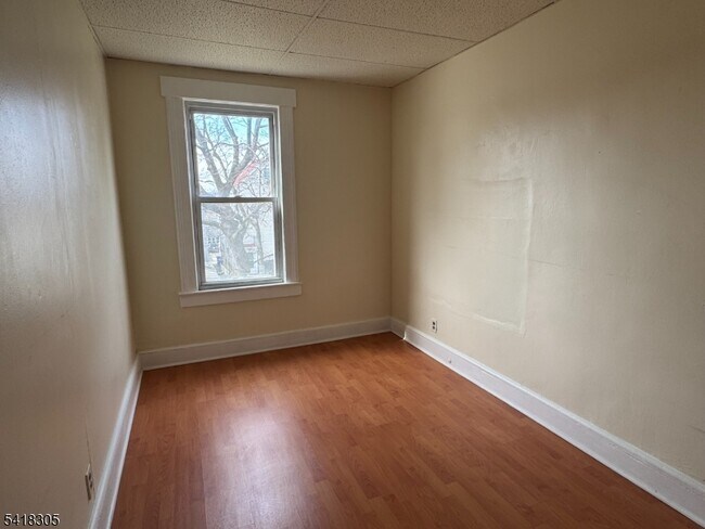 Foto del edificio - 16 Cutler St