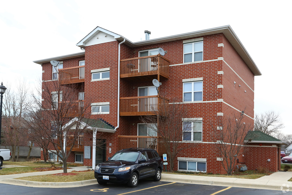 Building Photo - Fox Place Apartments