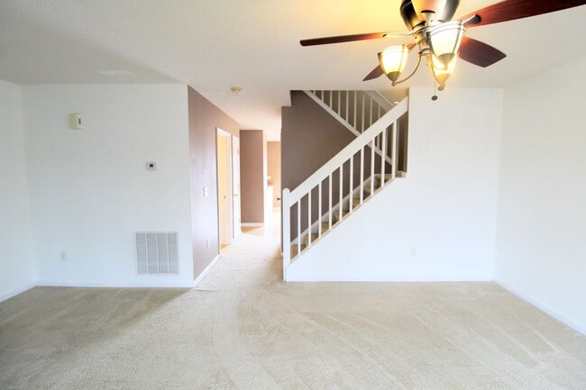 Building Photo - 1055 John Paul Jones Ln