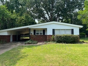 Building Photo - 3578 Mayfair Rd