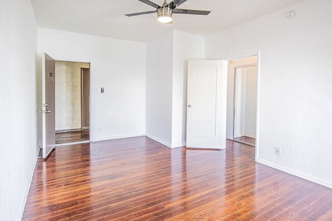 Foto del edificio - 1405 S Berendo St