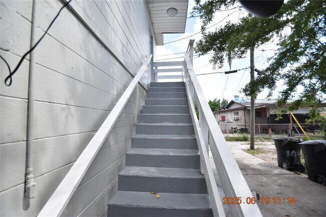 Foto del edificio - 1909 13th Ave S
