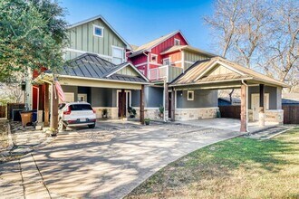Building Photo - 1009 Taulbee Ln