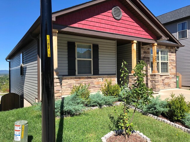 Foto del edificio - 27 Harrelson Lane - Sycamore Cottages