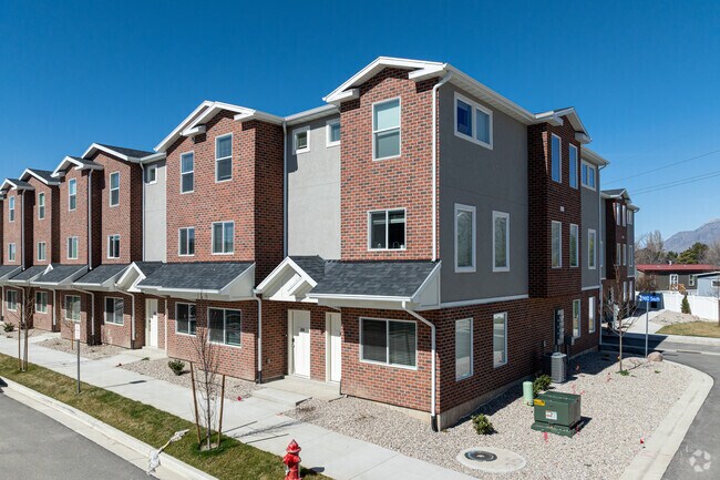 Foto del edificio - Villas at the Pointe