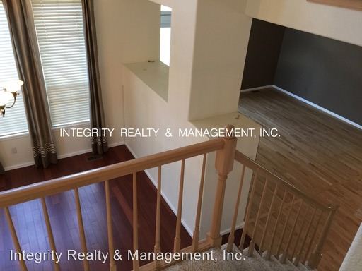 Foto del edificio - 6413 Dutch Creek St