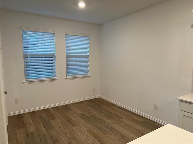Foto del edificio - 1210 Mahogany Ln