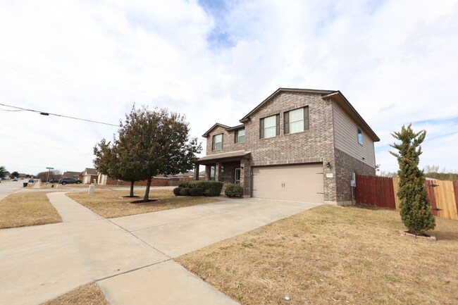 Foto del edificio - 509 Curtis Dr