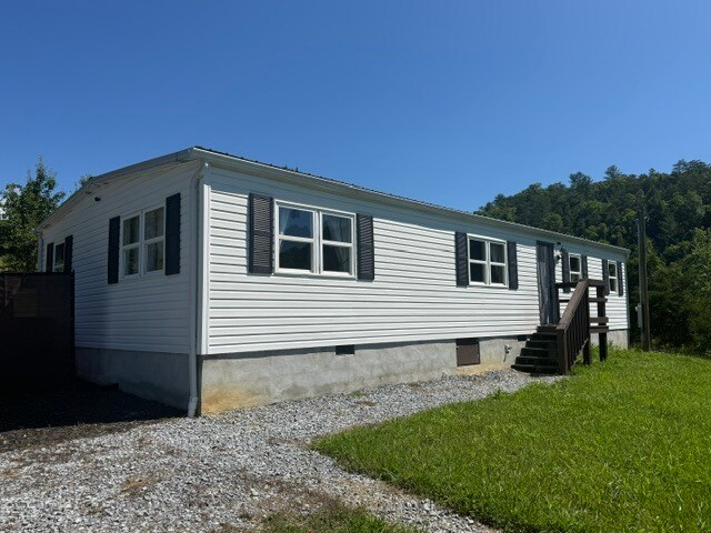 Building Photo - 1501 Dockery Hollow Rd
