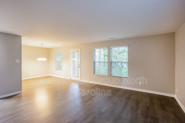 Building Photo - 7116 Sycamore Grove Ct