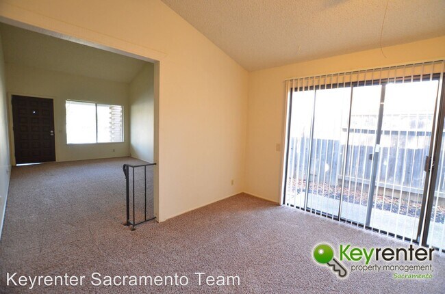 Building Photo - 9620-9620 Cassandra Way