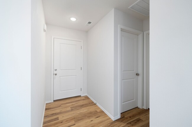 Foto del edificio - 3 Bedroom Home in Monett