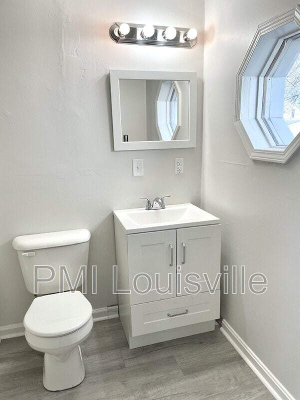 Building Photo - 616 N 28th St