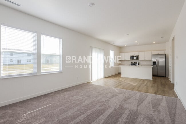 Foto del edificio - 10249 Eagleton Pl