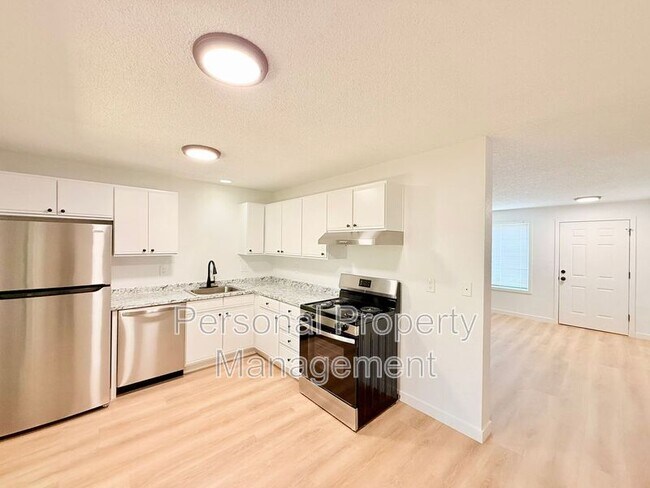Foto del edificio - 7422 NE Hazel Dell Ave
