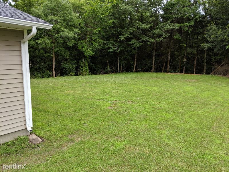 Primary Photo - 3 br, 2 bath House - 504 Crestwood Dr