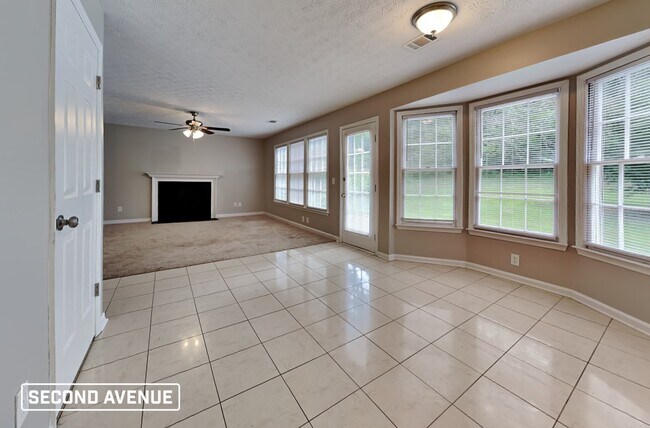 Foto del edificio - 1720 Wedgewood Dr