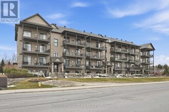 Building Photo - 10 Prestige Cir