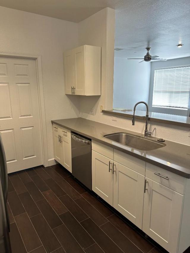 Building Photo - 2 bedroom in Scottsdale AZ 85260-3775