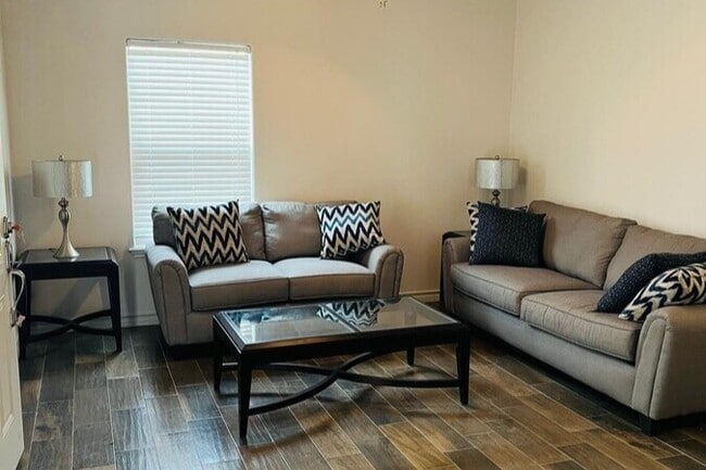 Foto del edificio - Lakeview Apartments Lakeview Apartments