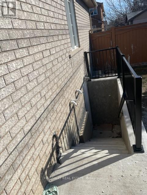 Photo du bâtiment - 3194 World Series Ct