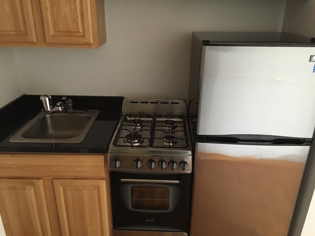 Foto principal - 569 Hudson St