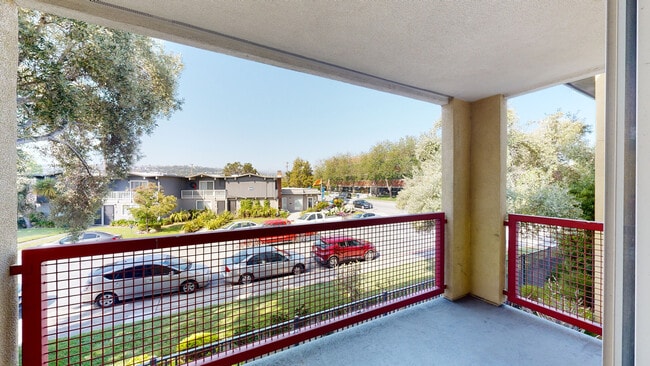 Interior Photo - CitySouth