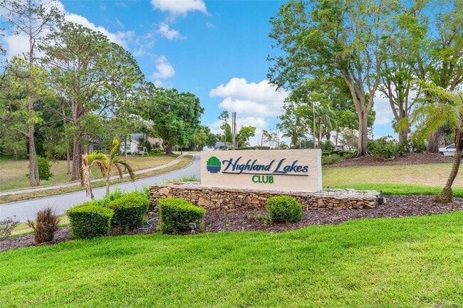 Foto del edificio - 1218 Gillespie Dr N