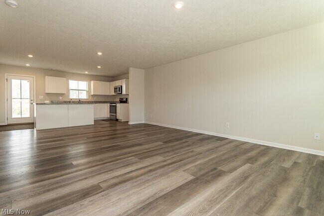 Foto del edificio - 578 Cherrywood Ln