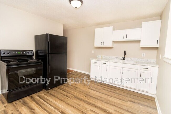 Foto del edificio - 2215 Allin St