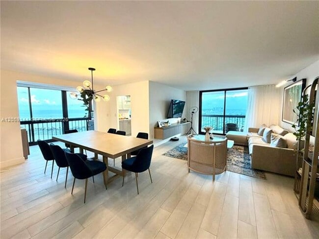 Photo - 2333 Brickell Ave cu-2512 Apartment