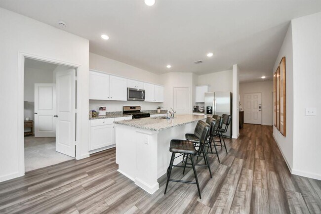 Building Photo - 2013 Chianti Grv Ln