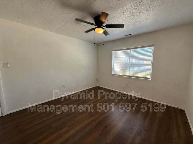 Foto del edificio - 513 E 700 S