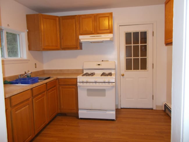 Building Photo - 265 US-11