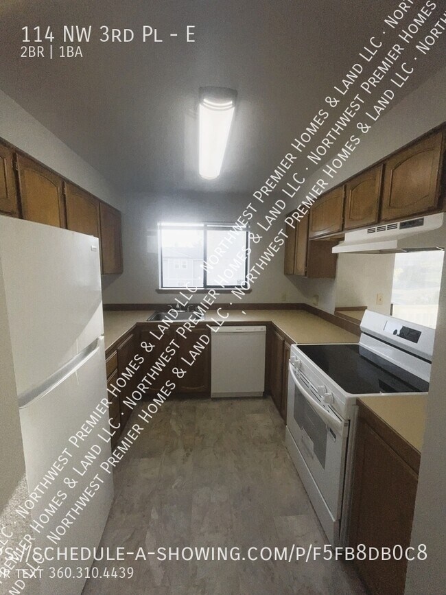 Foto del edificio - 114 NW 3rd Pl