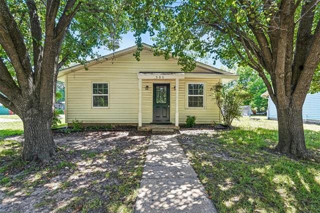 Foto principal - 506 E 15th St