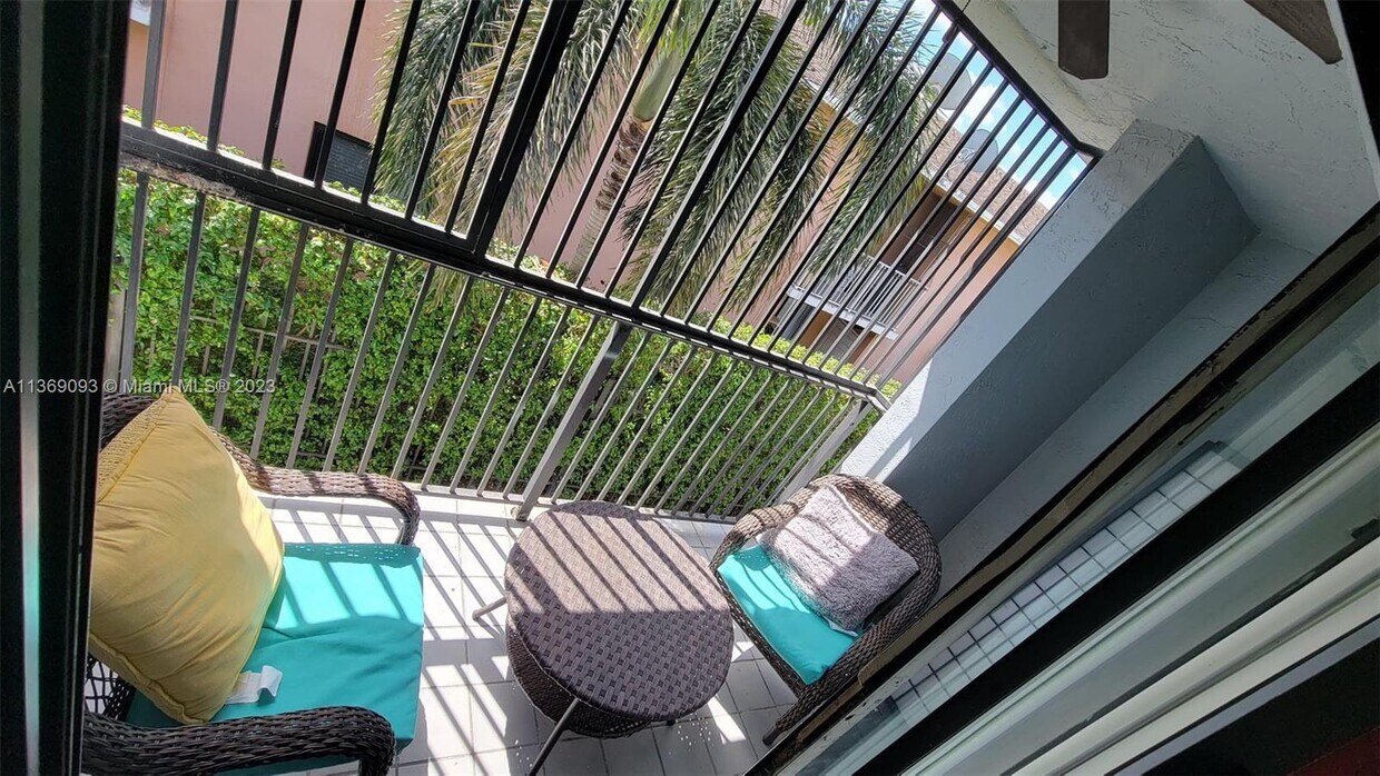 Foto principal - 6081 W 24th Ave