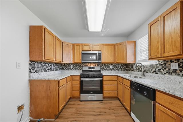 Foto del edificio - 304 S Oak St
