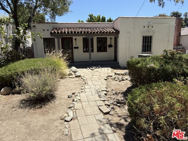 Foto del edificio - 92 S Sunnyslope Ave