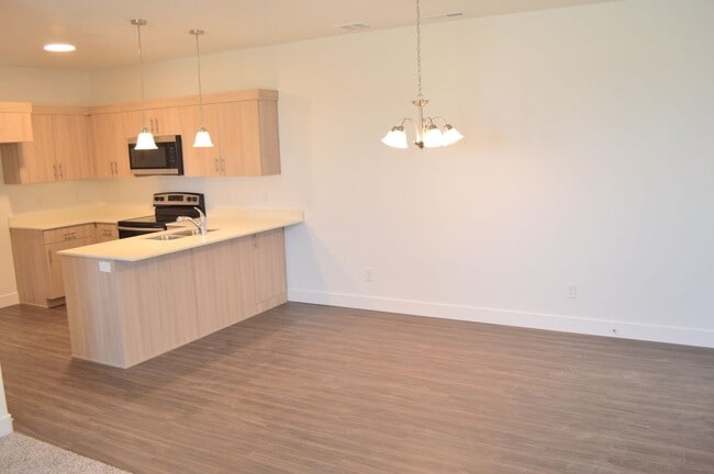 Building Photo - Breathtaking Salt Lake Valley Views | Herriman, UT