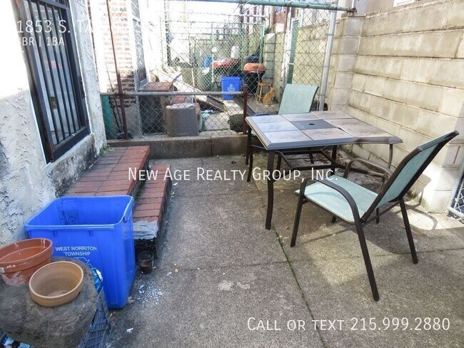 Foto del edificio - 1853 S Taylor St