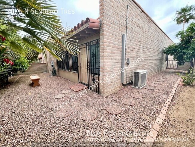 Building Photo - 7876 N. Sendero Tres